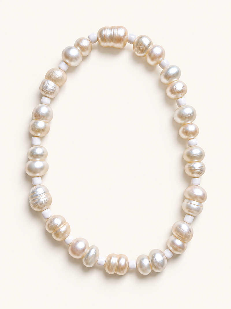 Daughter White Pearl Stretch Anklet